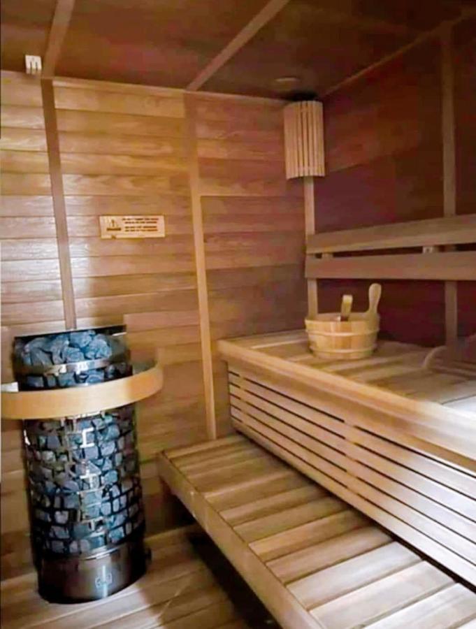 Luxury Suites At Brenthill Baguio City Kültér fotó